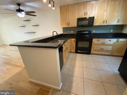 5706 Harrier Dr, Clifton, VA 20124-0909