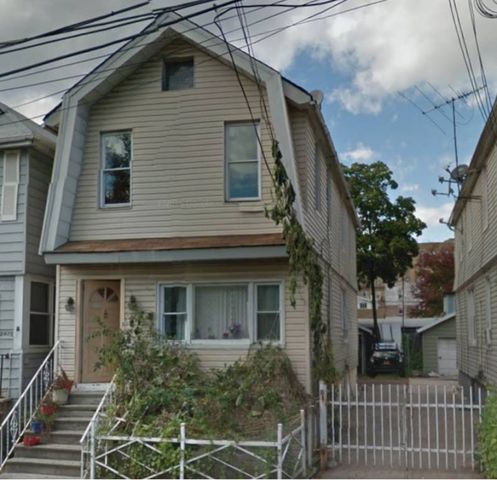 2475 Frisby Ave, Bronx, NY 10461-3205