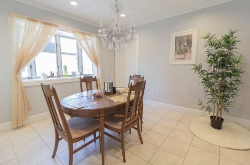 171 George St, Medford MA  02155-5438 exterior