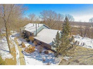 1905 Stoughton Ave, Chaska MN  55318-2217 exterior