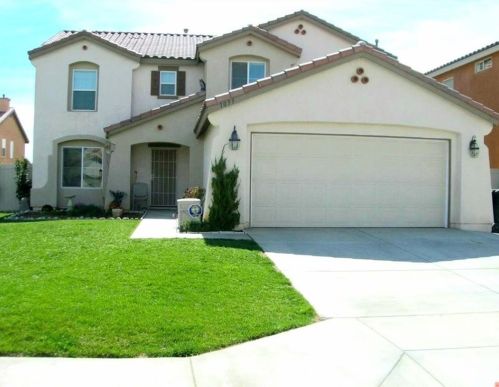 1099 Harrier St, Perris, CA 92571-3527