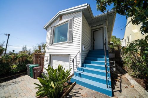 3011 73rd Ave, Oakland, CA 94605-2539