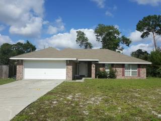 2748 Huron Dr, Deltona, FL 32738-1642