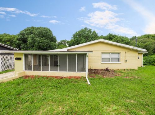 3345 Combee Rd, Lakeland, FL 33805-7574