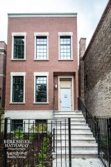 1102 Wolfram St, Chicago, IL 60657-4330