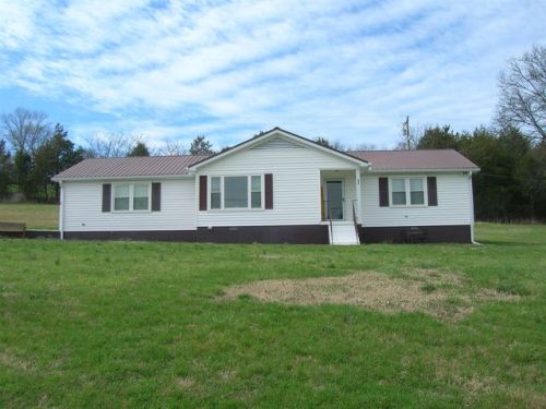 649 Doolittle Rd, Woodbury, TN 37190-5240