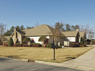 2216 Eagle Nesting Ln, Greensboro, NC 27407-3900