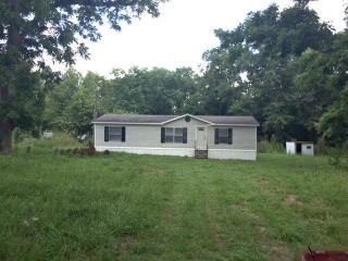 335 Magic Rd, Boston, GA 31626-4021