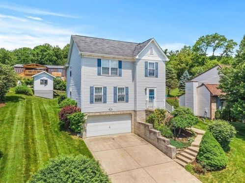 2613 Chalet Ln, Library, PA 15129-8873