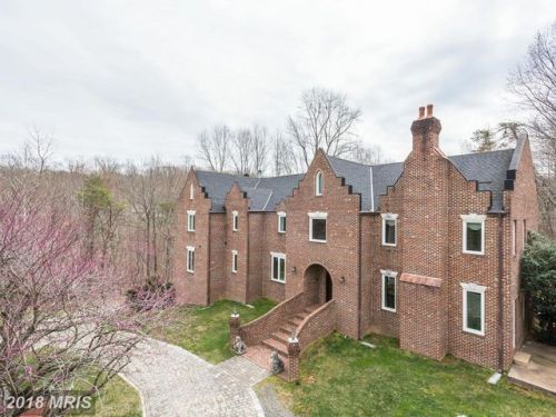 12213 Chapel Rd, Clifton VA  20124-1920 exterior