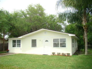 2095 2nd St, Okeechobee, FL 34972-2747