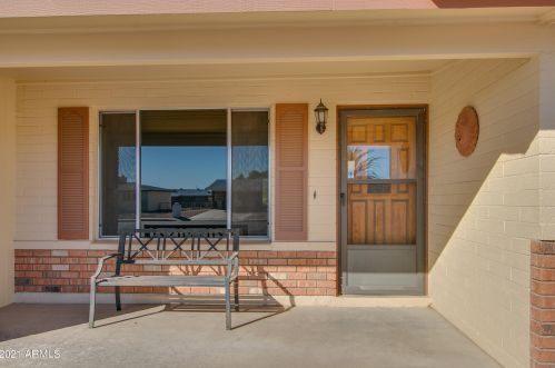 6424 Adobe St, Mesa, AZ 85205-6045