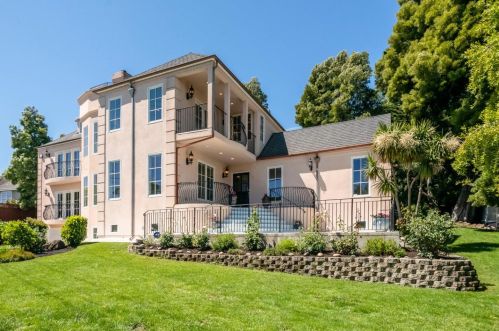 3003 Hillside Dr, Burlingame, CA 94010-5956