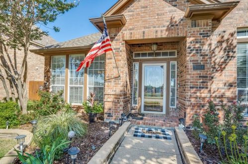 1001 Lochness Ln, Garland, TX 75044-3423