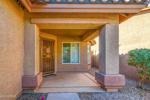 41326 Little Dr, Maricopa, AZ 85138-8995