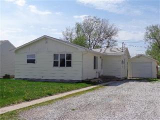 920 11th St, Lexington, NE 68850-1524