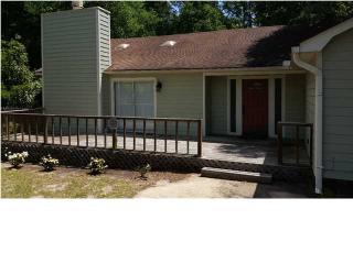 2036 Forest Oaks Dr, Mobile AL  36618-5110 exterior