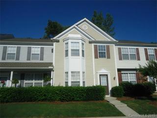 3019 Mannington Dr, Charlotte NC  28270-2283 exterior