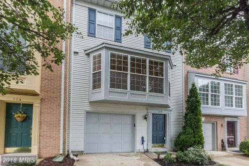 112 Hampshire Sq, Leesburg, VA 20175-5035