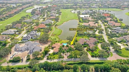 28830 Blaisdell Dr, Naples, FL 34119-0905