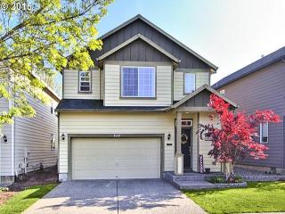 242 Mandi St, Beaverton, OR 97124-4209