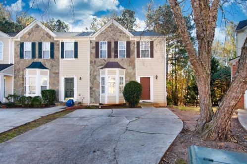 2568 Summit Cove Dr, Duluth, GA 30097-7972