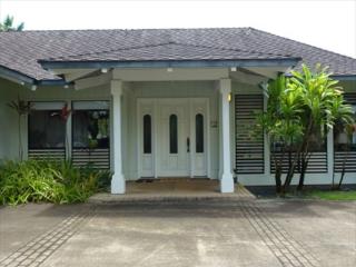 4386 Emmalani Dr, Princeville, HI 96722-5413