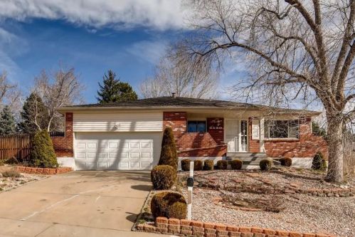 2420 Garland Ct, Denver, CO 80227-2276