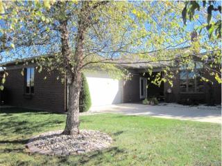 3900 Essex Blvd, Belleville IL  62226-7946 exterior