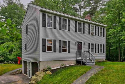 69 Moose Hollow Rd, South Danville, NH 03819-3243