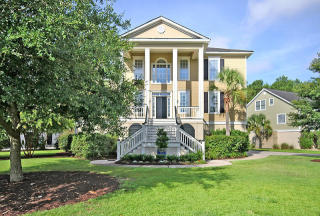 1253 Blue Sky Ln, Charleston SC  29492-8158 exterior