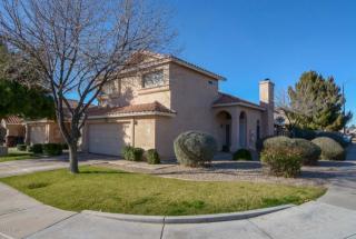 7922 Paradise Dr, Peoria, AZ 85345-1331