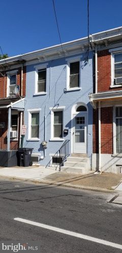 617 10th St, Wilmington, DE 19801-4017