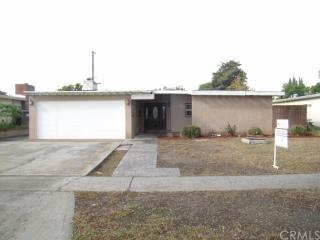 525 Woods Ave, Fullerton, CA 92832-2639