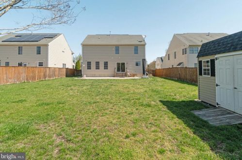 304 Howards Trust Ct, Glen Burnie MD  21060-8352 exterior