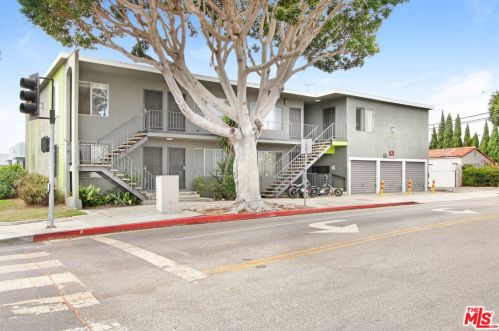 2626 Cloverfield Blvd, Santa Monica, CA 90405-2841