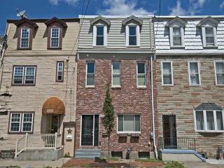 2315 Jane St, Pittsburgh PA  15239-1115 exterior