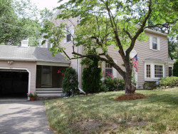 837 Dedham St, Newton, MA 02459-3413