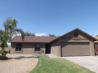 7056 Tuckey Ln, Glendale AZ  85305-2024 exterior