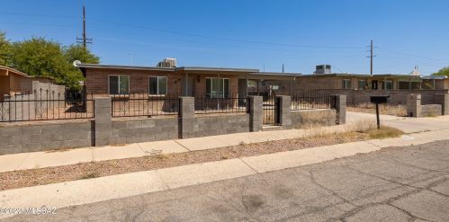 2121 Highland Dr, Tucson, AZ 85706-1616