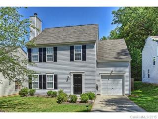 3609 Lukes Dr, Charlotte, NC 28216-7666