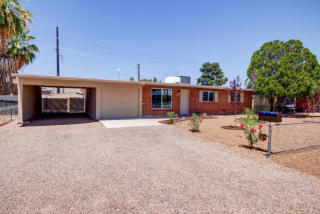 6317 Calle Bellatrix, Tucson, AZ 85710-5324