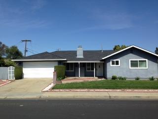 2125 Bray Ave, Santa Clara CA  95050-4006 exterior