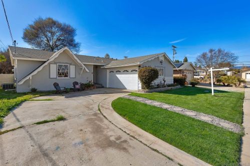 1184 Grouse St, El Cajon, CA 92020-1442