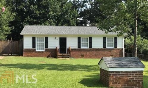 235 Briarwood Ln, Hull, GA 30646-3777