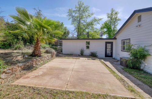 9123 Valley View Dr, Newcastle CA  95658-9366 exterior
