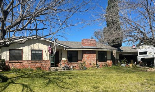 1017 H St, Ramona, CA 92065-2832