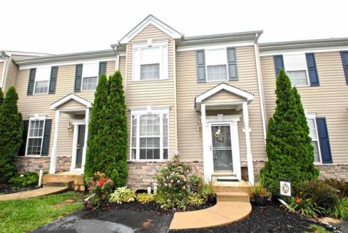 144 Bruaw Dr, York, PA 17406-6500