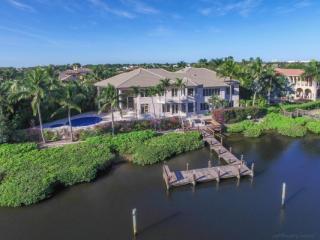 127 Commodore Dr, Jupiter, FL 33477-4005