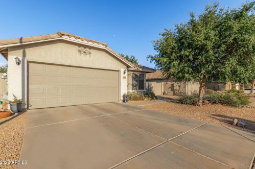 17229 51st Dr, Glendale, AZ 85308-3904